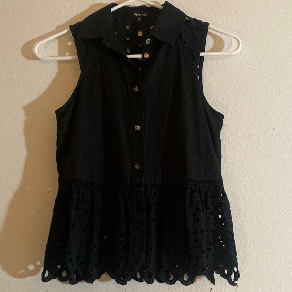 Madewell Black Eyelet Lace Sleeveless Peplum Blouse